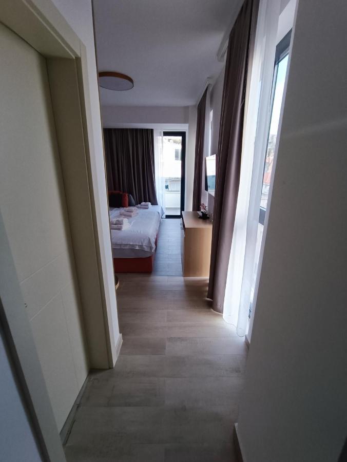 Premium - Dragovic Apartments Ulcinj Bagian luar foto